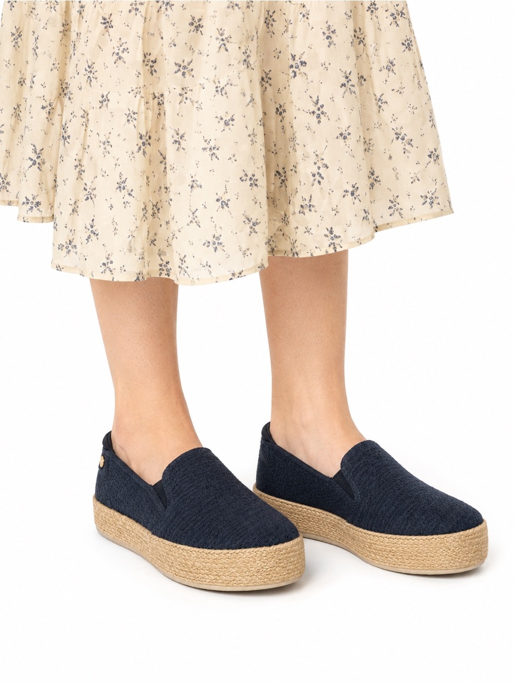 Size 8.5 Skechers x Martha Stewart BOBS Sesame By The Bay Navy Espadrilles